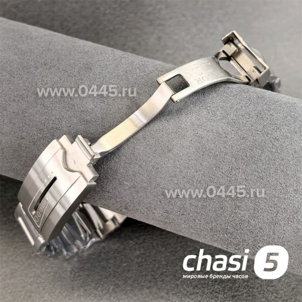 Часы  Tudor Black Bay  (24501)