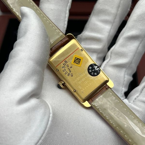 Часы Cartier Tank Americaine - Дубликат (725583)